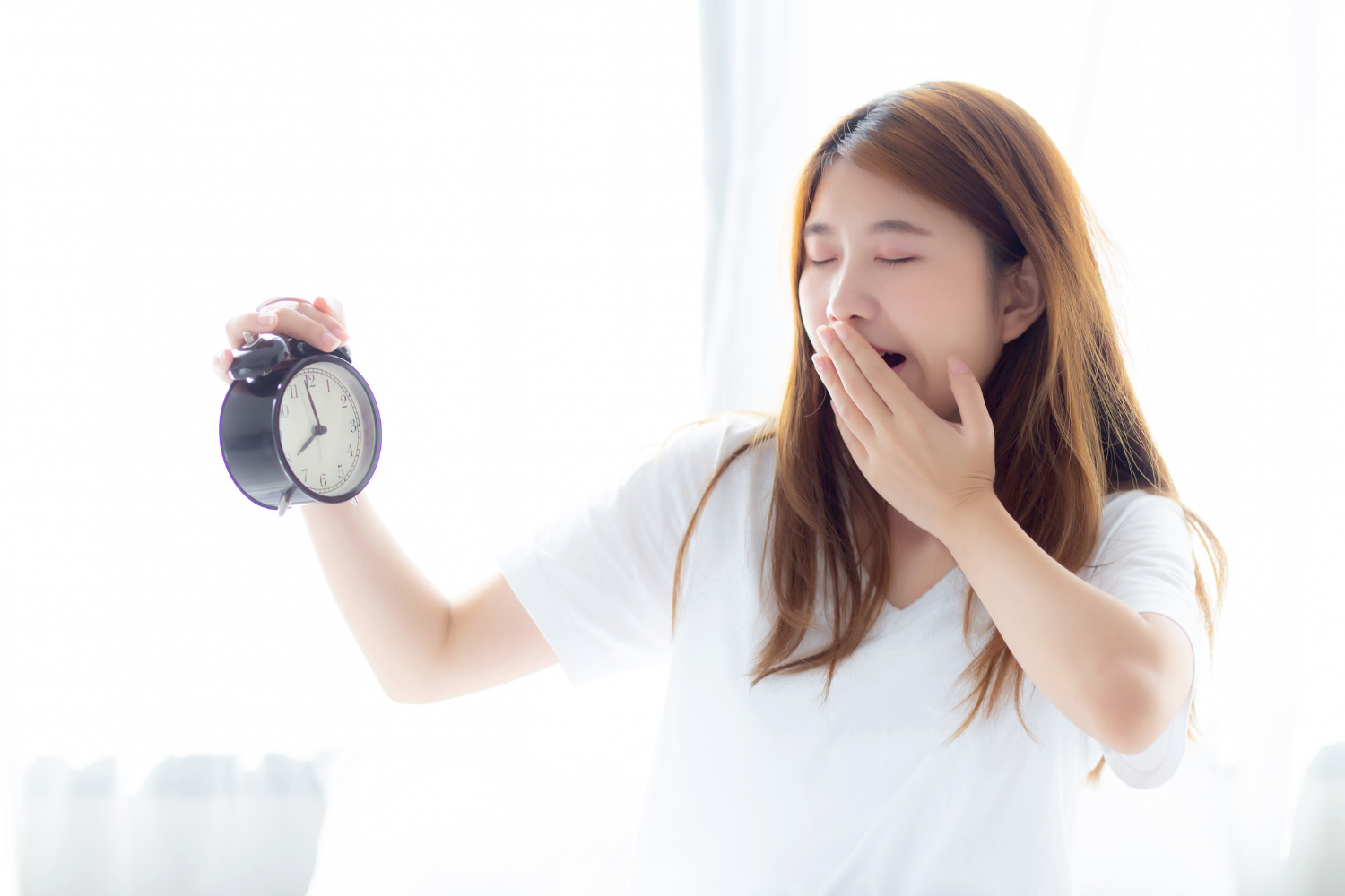 Healthy lifestyle concept showing natural ways to increase energy levels through balanced diet, exercise, hydration, and sunlight.